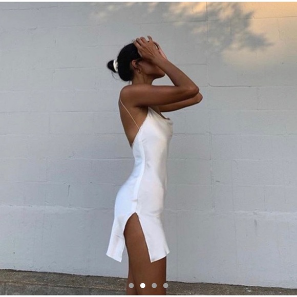 ARE YOU AM I Nique dress xs white - Picture 2 of 3